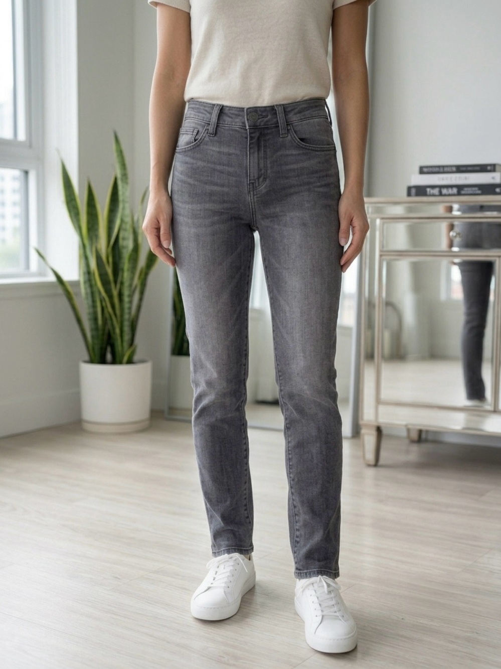 PAIGE Women's Charcoal Skinny Jeans